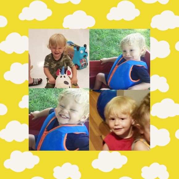 Meet your Posher, Krystal 👱‍♀️👠👜💄🛍 - Picture 8 of 14